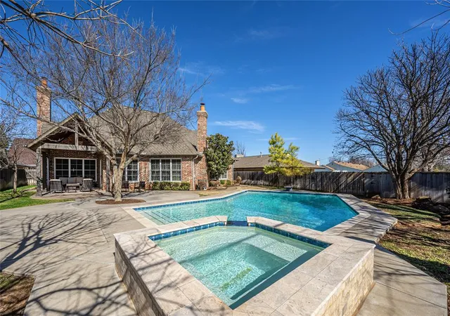 2nd image of 1902 Elmhurst Ave, Oklahoma City, OK 73120 | MLS# 1245188