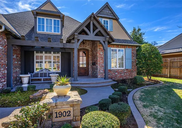 4th image of 1902 Elmhurst Ave, Oklahoma City, OK 73120 | MLS# 1245188