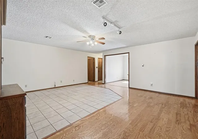 Photo 3 of Single family home for sale at 2408 N Flamingo Ln, Altus, OK 73521 | MLS# 1245192 | Listing updated on 2026-08-21