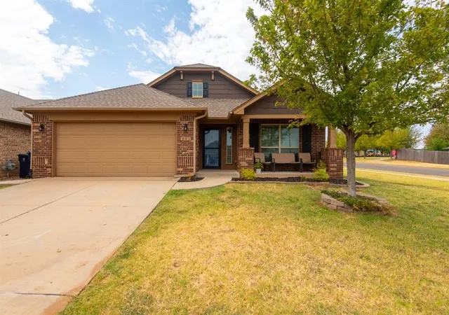 Photo 1 of Sale Pending at 501 Parsons Dr, Yukon, OK 73099 | MLS# 1245215 | Listing updated on 2026-09-02