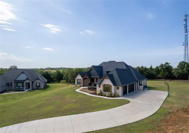 Photo 3 of Single family home for sale at 11809 Setenta Grv Cir, Oklahoma City, OK 73150 | MLS# 1245220 | Listing updated on 2026-08-27