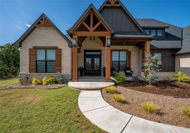 Photo 2 of Single family home for sale at 11809 Setenta Grv Cir, Oklahoma City, OK 73150 | MLS# 1245220 | Listing updated on 2026-08-27