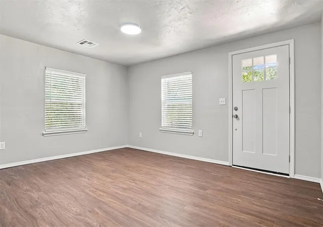 Photo 4 of Sale Pending at 1710 NE 35th Street, Oklahoma City, OK 73111 | MLS# 1245229 | Listing updated on 2026-08-22