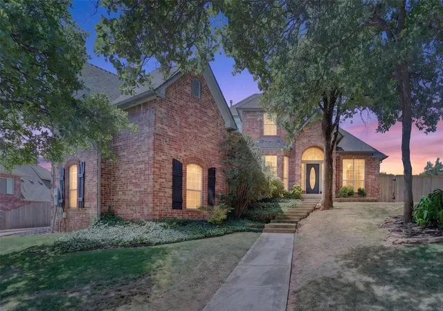 44th image of 2280 Bay Hill Pl, Edmond, OK 73034 | MLS# 1245236