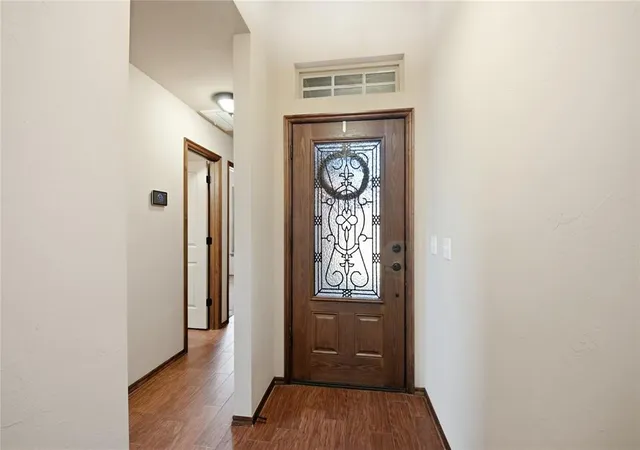 Photo 4 of Sale Pending at 14524 Briarcliff Dr, Oklahoma City, OK 73170 | MLS# 1245246 | Listing updated on 2026-09-07