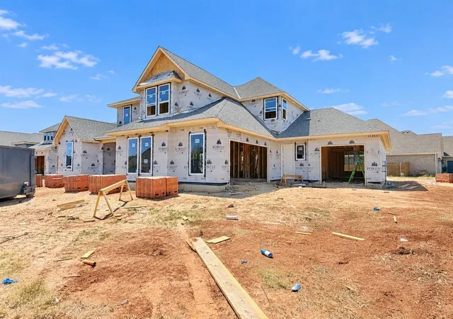 Photo 1 of Single family home for sale at 15421 Brook Hl Dr, Edmond, OK 73013 | MLS# 1245247 | Listing updated on 2026-09-05