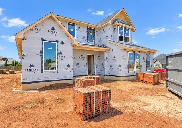 Photo 2 of Single family home for sale at 15421 Brook Hl Dr, Edmond, OK 73013 | MLS# 1245247 | Listing updated on 2026-09-05