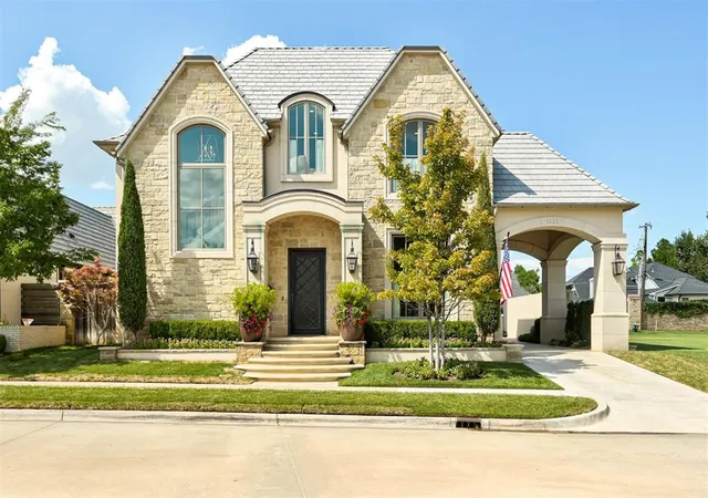 Photo 1 of Single family home for sale at 1121 Cumberland Ct, Oklahoma City, OK 73116 | MLS# 1245250 | Listing updated on 2026-08-19