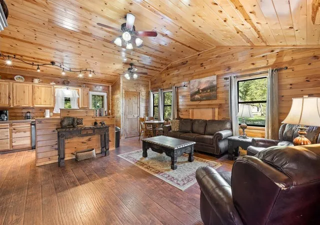 Photo 3 of Single family home for sale at 136 Mt Herman Rd, Broken Bow, OK 74728 | MLS# 1245268 | Listing updated on 2026-10-05
