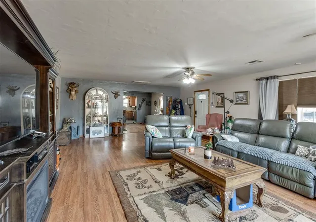 3rd image of 334486 E Hwy 62, Mc Loud, OK 74851 | MLS# 1245281