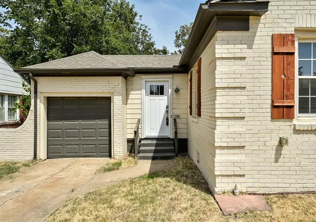 2nd image of 3733 Nw 25th St, Oklahoma City, OK 73107 | MLS# 1245297