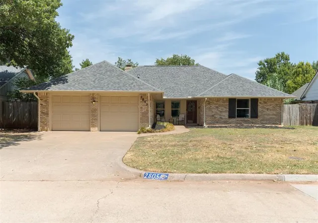 Photo 3 of Single family home for sale at 2805 Nw 117 St, Oklahoma City, OK 73120 | MLS# 1245305 | Listing updated on 2026-08-22