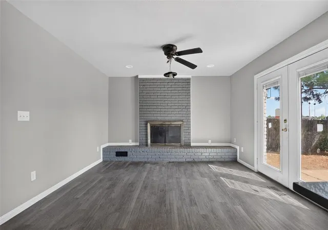 Photo 4 of Sale Pending at 904 NE 4th Street, Moore, OK 73160 | MLS# 1245316 | Listing updated on 2026-08-30