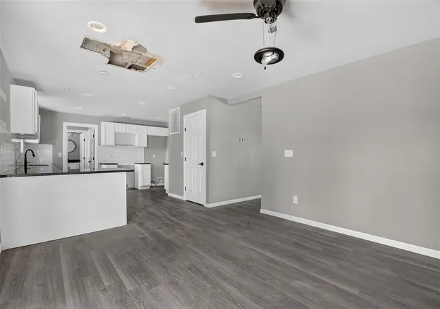 Photo 5 of Sale Pending at 904 NE 4th Street, Moore, OK 73160 | MLS# 1245316 | Listing updated on 2026-08-30