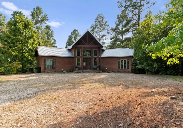 Photo 3 of Single family home for sale at 69 White Tail Cir, Broken Bow, OK 74728 | MLS# 1245327 | Listing updated on 2026-08-21