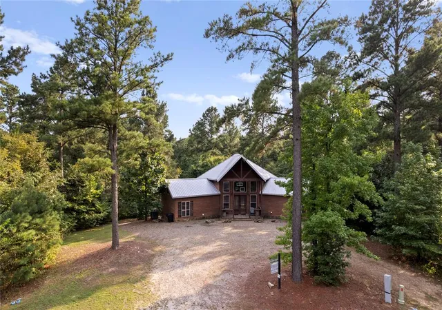 Photo 3 of Single family home for sale at 69 White Tail Cir, Broken Bow, OK 74728 | MLS# 1245327 | Listing updated on 2026-08-21