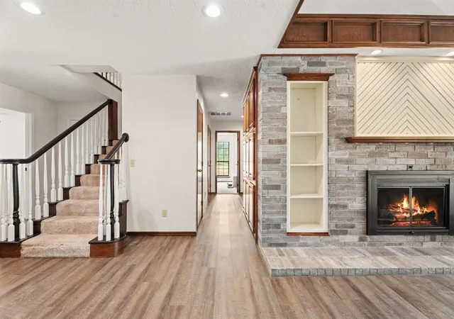 Photo 4 of Single family home for sale at 1811 Cedar Trl, Cashion, OK 73016 | MLS# 1245341 | Listing updated on 2026-09-26
