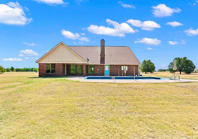 Photo 2 of Single family home for sale at 1811 Cedar Trl, Cashion, OK 73016 | MLS# 1245341 | Listing updated on 2026-10-20