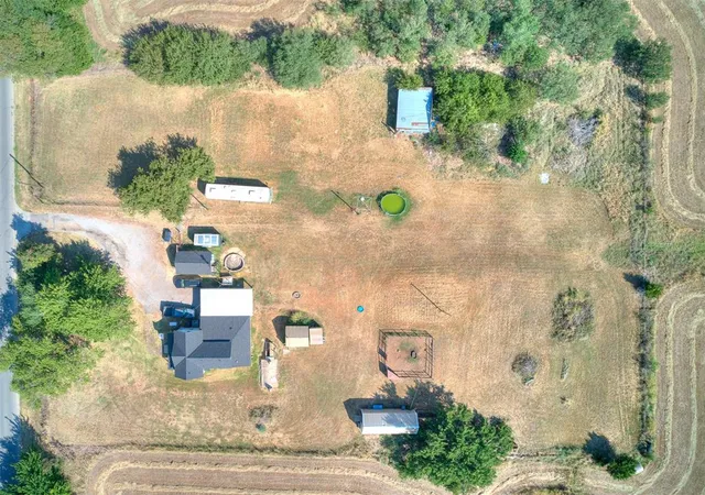 Photo 3 of Sale Pending at 2201 S Choctaw Ave, El Reno, OK 73036 | MLS# 1245343 | Listing updated on 2026-09-15