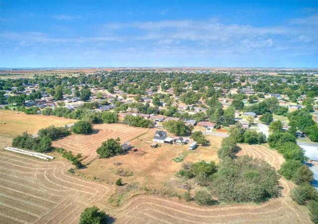 Photo 3 of Sale Pending at 2201 S Choctaw Ave, El Reno, OK 73036 | MLS# 1245343 | Listing updated on 2026-09-15