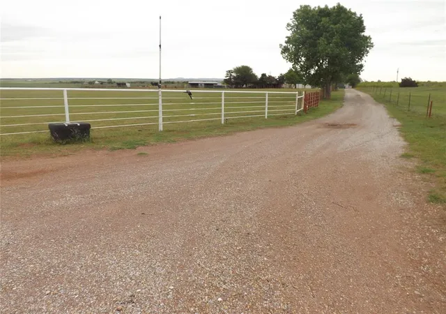 Photo 1 of Single family home for sale at 21259 E County Rd 160, Headrick, OK 73549 | MLS# 1245357 | Listing updated on 2026-08-26