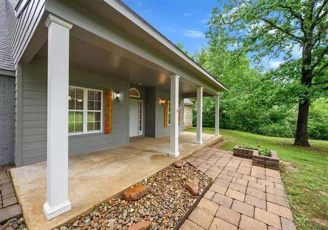 Photo 3 of Single family home for sale at 482 Raintree Rd, Broken Bow, OK 74728 | MLS# 1245371 | Listing updated on 2026-09-21