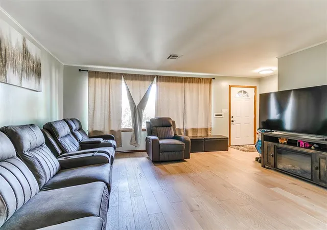 Photo 4 of Single family home for sale at 2001 N Keeton Ave, Bethany, OK 73008 | MLS# 1245396 | Listing updated on 2026-08-20