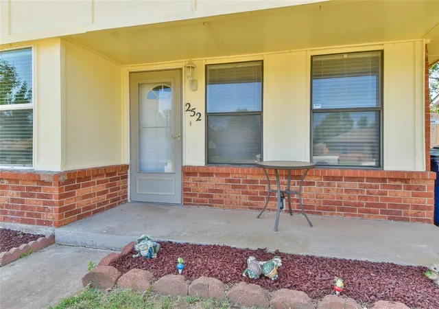 Photo 3 of Sale Pending at 252 W Maple Branch Way, Mustang, OK 73064 | MLS# 1245402 | Listing updated on 2026-08-25