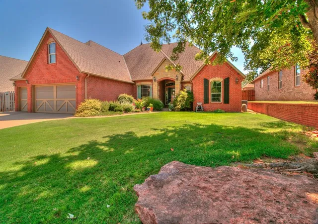 Photo 1 of Single family home for sale at 5832 Havenshire Ln, Edmond, OK 73034 | MLS# 1245409 | Listing updated on 2026-08-21