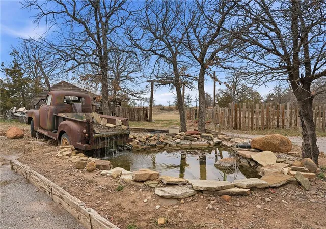 2nd image of 72 Hidden Oaks Dr, Indiahoma, OK 73552 | MLS# 1245429