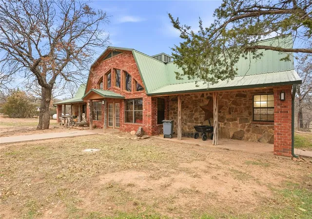Photo 3 of Sale Pending at 72 Hidden Oaks Dr, Indiahoma, OK 73552 | MLS# 1245429 | Listing updated on 2026-09-13
