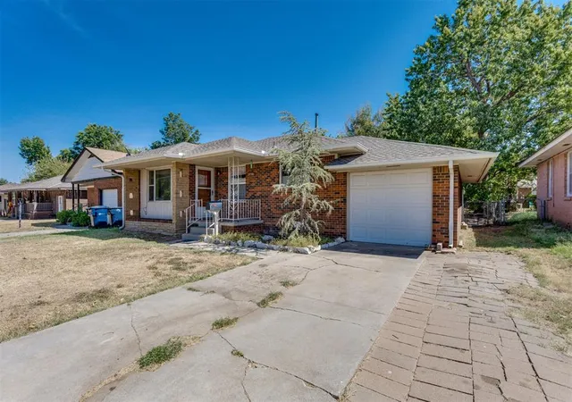 Photo 3 of Sale Pending at 2736 Texoma Dr, Oklahoma City, OK 73119 | MLS# 1245442 | Listing updated on 2026-09-23
