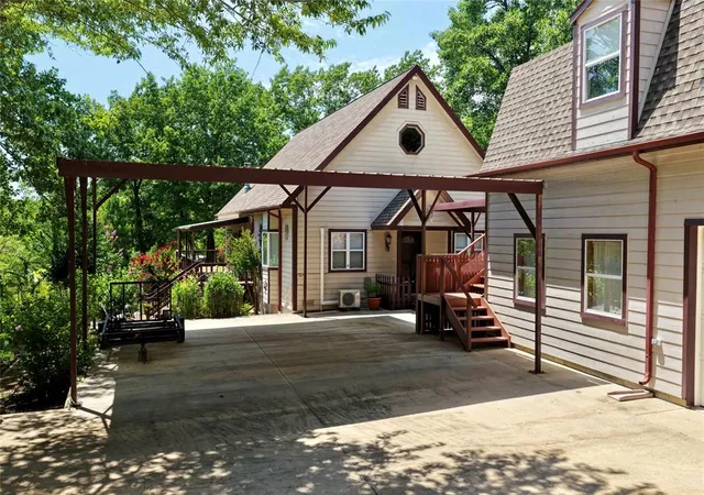 Photo 2 of Single family home for sale at 116500 S 4249 Road, Eufaula, OK 74432 | MLS# 1245443 | Listing updated on 2026-08-31