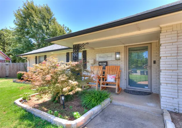 Photo 3 of Single family home for sale at 2318 Nw 43Rd St, Oklahoma City, OK 73112 | MLS# 1245446 | Listing updated on 2026-09-04