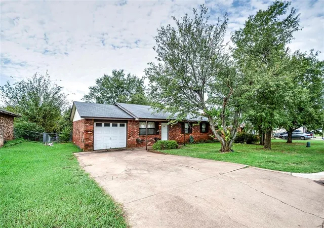 Photo 1 of Sale Pending at 1023 E 17th St, Chandler, OK 74834 | MLS# 1245452 | Listing updated on 2026-09-23