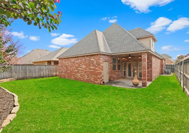 Photo 3 of Sale Pending at 4401 Spyglass Dr, Norman, OK 73072 | MLS# 1245455 | Listing updated on 2026-09-20