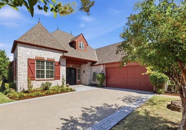 Photo 2 of Single family home for sale at 3124 Garden Hill Cir, Edmond, OK 73034 | MLS# 1245462 | Listing updated on 2026-09-06