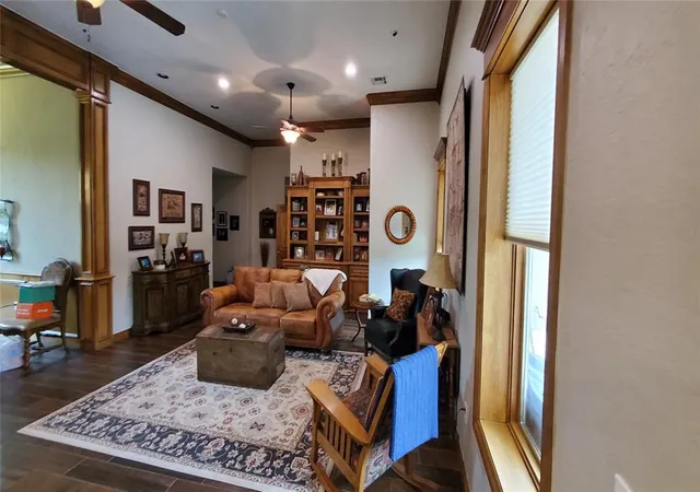 Photo 3 of Single family home for sale at 1006 Mills St, Purcell, OK 73080 | MLS# 1245468 | Listing updated on 2026-08-26