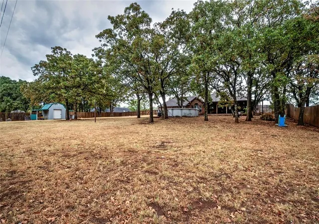 Photo 4 of Sale Pending at 870943 S Twin Lakes Rd, Chandler, OK 74834 | MLS# 1245473 | Listing updated on 2026-09-29