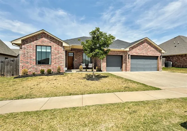 Photo 1 of Sale Pending at 4305 Nw 153rd Street, Edmond, OK 73013 | MLS# 1245476 | Listing updated on 2026-08-26