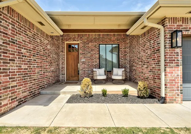 Photo 3 of Sale Pending at 4305 Nw 153rd Street, Edmond, OK 73013 | MLS# 1245476 | Listing updated on 2026-08-26