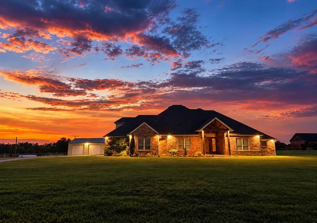 Photo 1 of Single family home for sale at 2901 Fontaine Pl, El Reno, OK 73036 | MLS# 1245485 | Listing updated on 2026-09-28