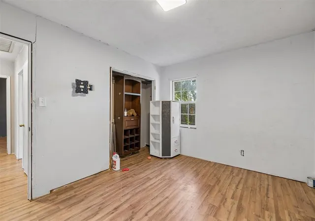 2nd image of 18087 Donna Sue Dr, Shawnee, OK 74801 | MLS# 1245519
