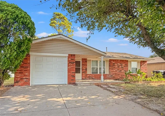 Photo 1 of Single family home for sale at 12337 Southgate Dr, Yukon, OK 73099 | MLS# 1245521 | Listing updated on 2026-08-20