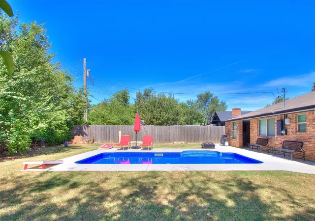 Photo 4 of Single family home for sale at 805 Lawton, Moore, OK 73160 | MLS# 1245533 | Listing updated on 2026-08-21