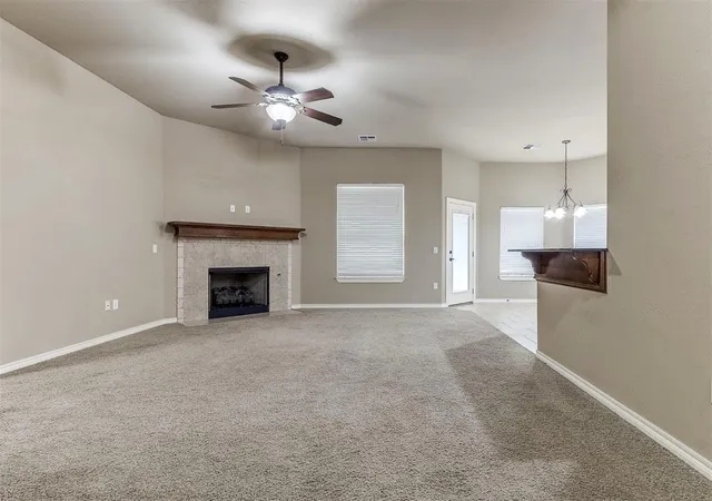 Photo 4 of Single family home for sale at 1625 Savannah Ln, Edmond, OK 73003 | MLS# 1245543 | Listing updated on 2026-09-19