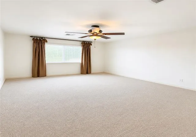 36th image of 919 Stone Creek Blvd, Yukon, OK 73099 | MLS# 1245545