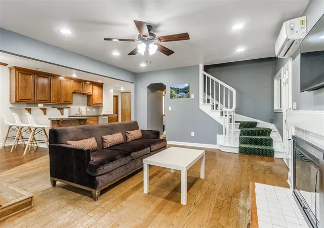 Photo 3 of Single family home for sale at 1117 NW 47th Street, Oklahoma City, OK 73118 | MLS# 1245547 | Listing updated on 2026-08-28