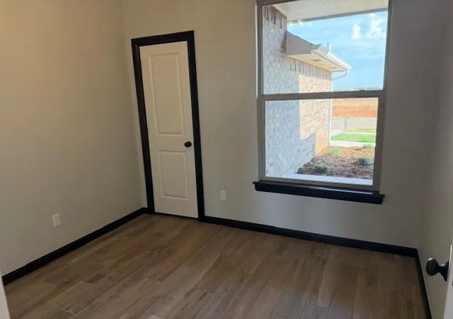Photo 4 of Single family home for sale at 12720 NW 142nd Street, Piedmont, OK 73078 | MLS# 1245552 | Listing updated on 2026-08-21