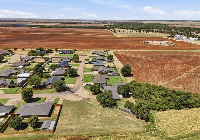9th image of 1206 W Fay Ave, Kingfisher, OK 73750 | MLS# 1245554